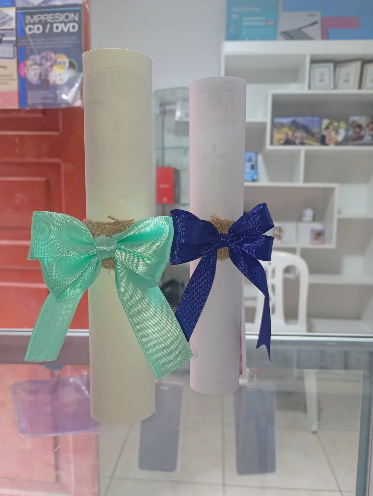 Invitación tipo pergamino